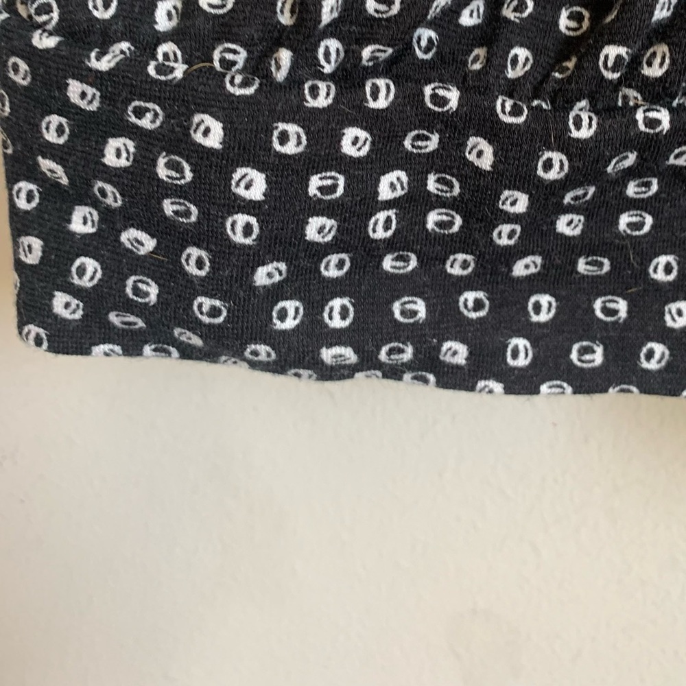 Deletta Top Abstract Pattern With Tie - image 4